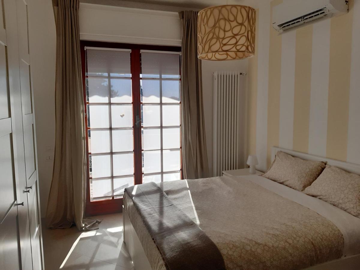 Bressa De Ma Affittacamere, Room & Breakfast Pietra Ligure Exterior foto