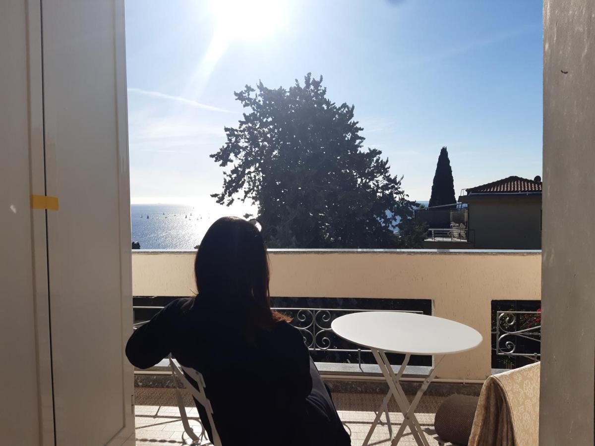 Bressa De Ma Affittacamere, Room & Breakfast Pietra Ligure Exterior foto