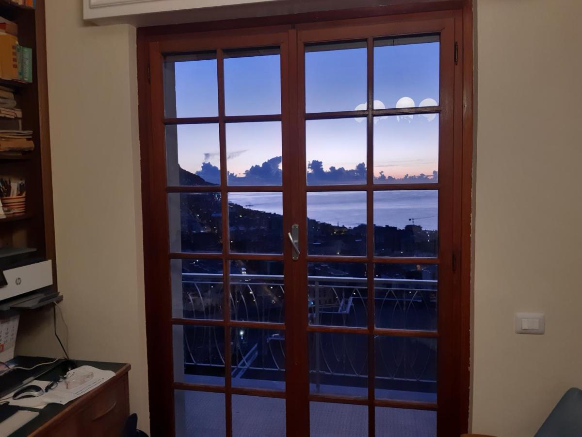 Bressa De Ma Affittacamere, Room & Breakfast Pietra Ligure Exterior foto