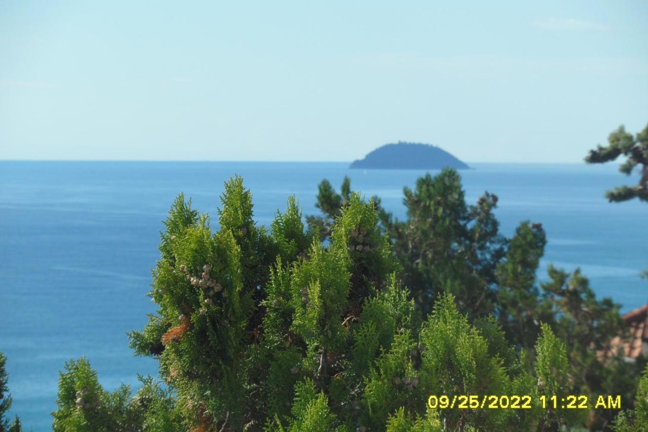 Bressa De Ma Affittacamere, Room & Breakfast Pietra Ligure Exterior foto