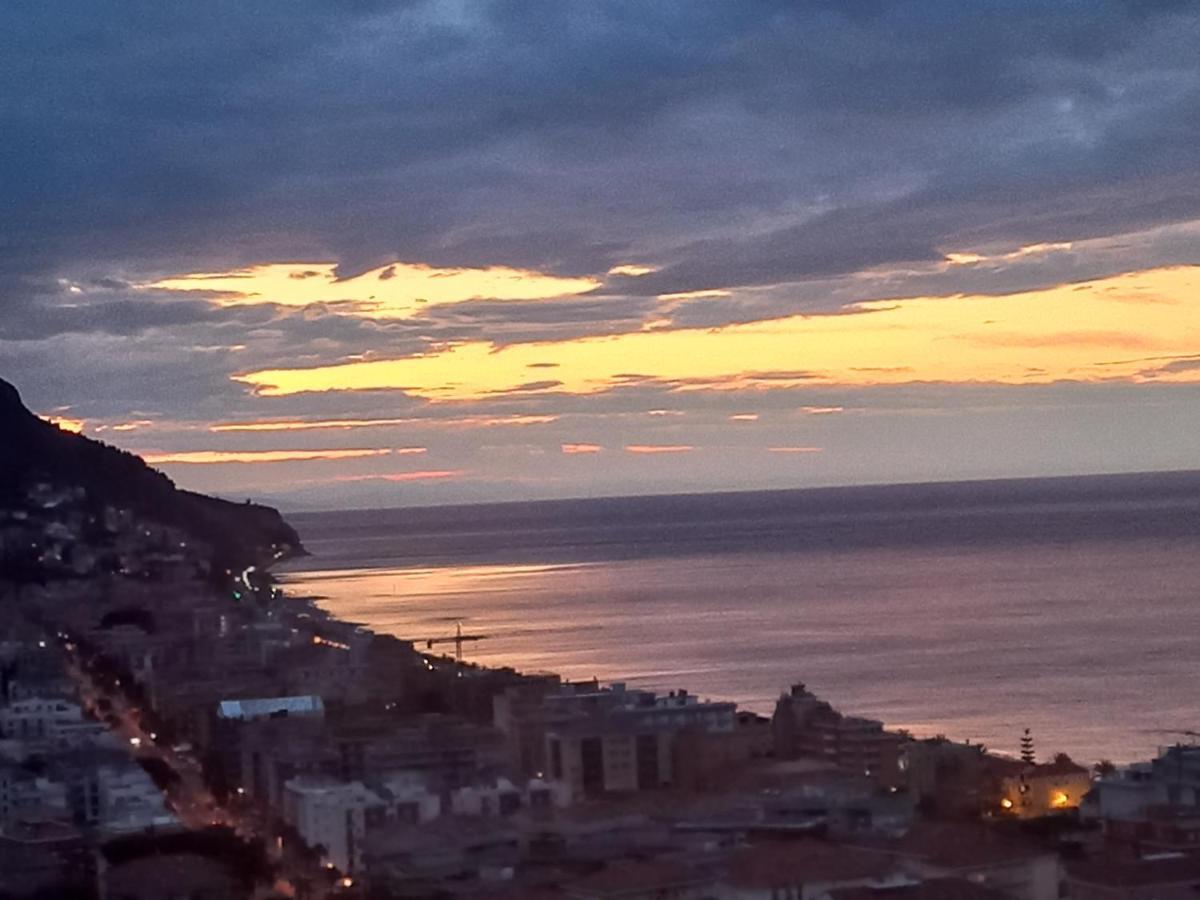 Bressa De Ma Affittacamere, Room & Breakfast Pietra Ligure Exterior foto